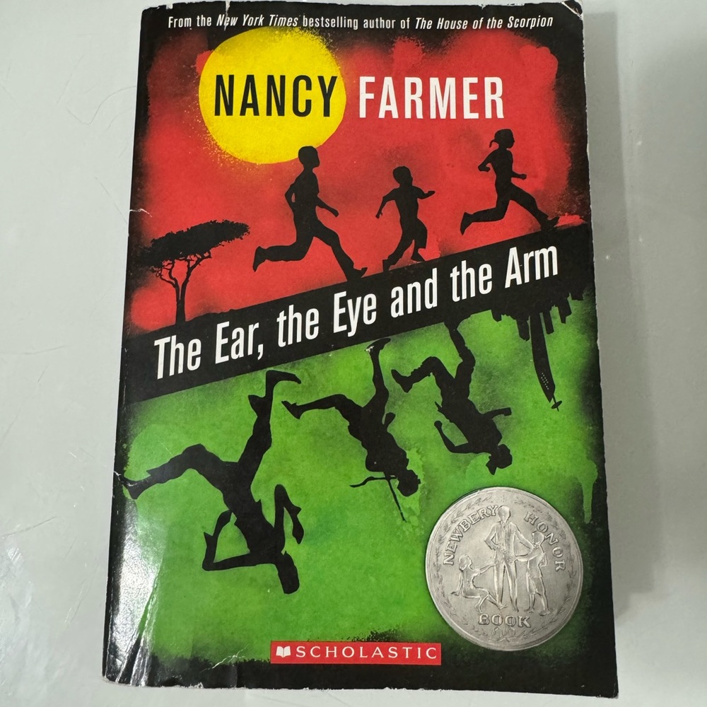 Book: The Ear, The Eye, and The Arm by Nancy Farmer
